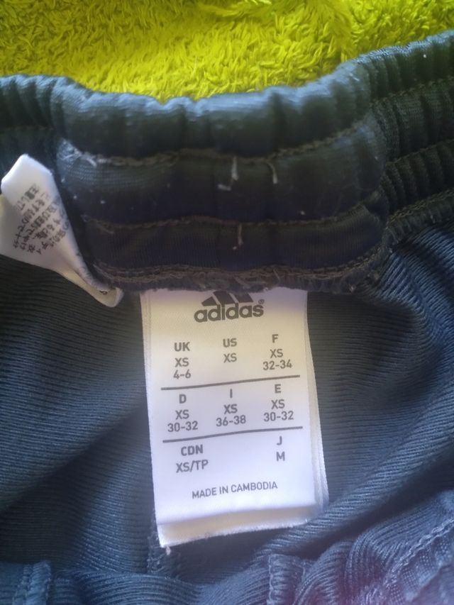 pantalón adidas XS
