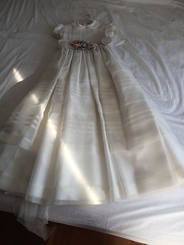 Abito da comunione nuovo di zecca