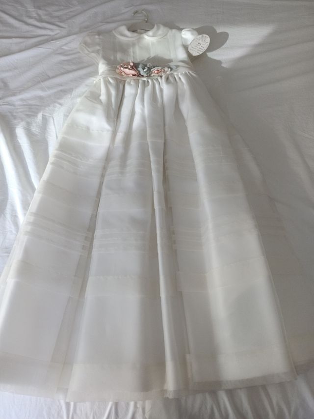 Abito da comunione nuovo di zecca