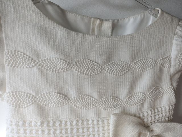 Abito da comunione nuovo di zecca