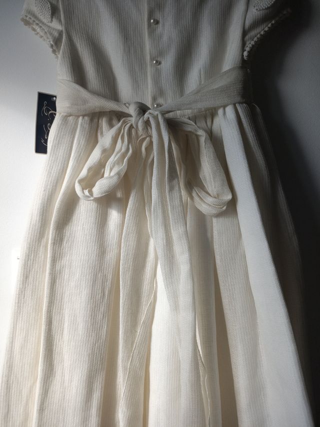 Abito da comunione nuovo di zecca