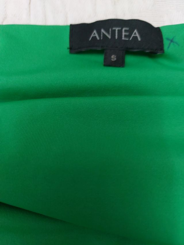 vestido midi . talla S