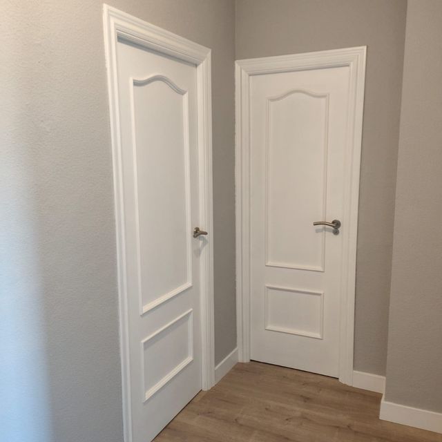 Pintura y lacados de puertas 🚪 