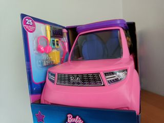 Playset Barbie con microfono + SUV rosa con access