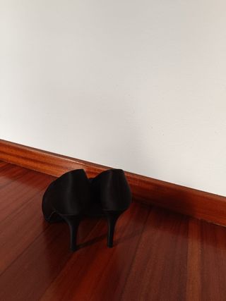Zapatos de tacón negros