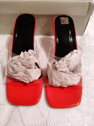 sandalias transparentes