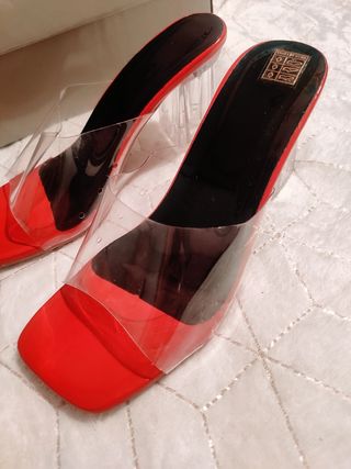 sandalias transparentes