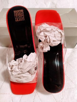 sandalias transparentes
