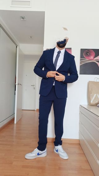 Traje azul