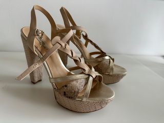 sandalias Guess beige T40