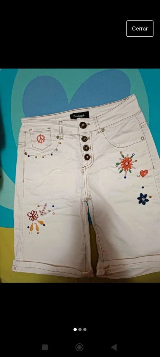 bermudas marca Desigual