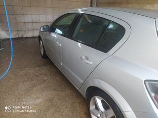 Opel Astra 2007