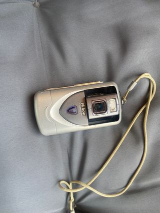 Camara digital Nikon coolpix 3500