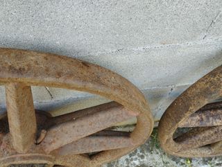 Par Ruedas de Hierro Carro Antiguo Robustas 84cm