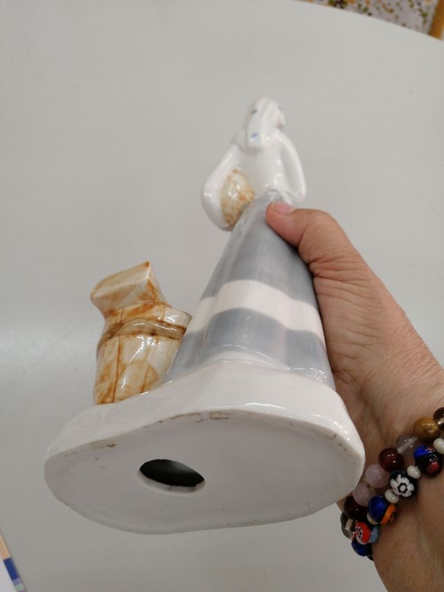 Figura lavandera porcelana 30x11