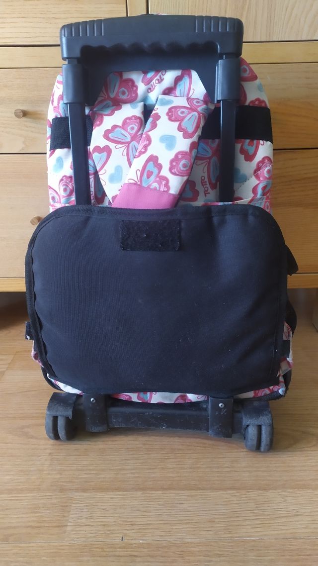 Mochila ruedas totto