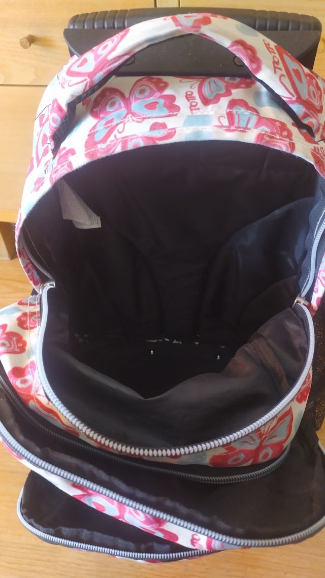 Mochila ruedas totto