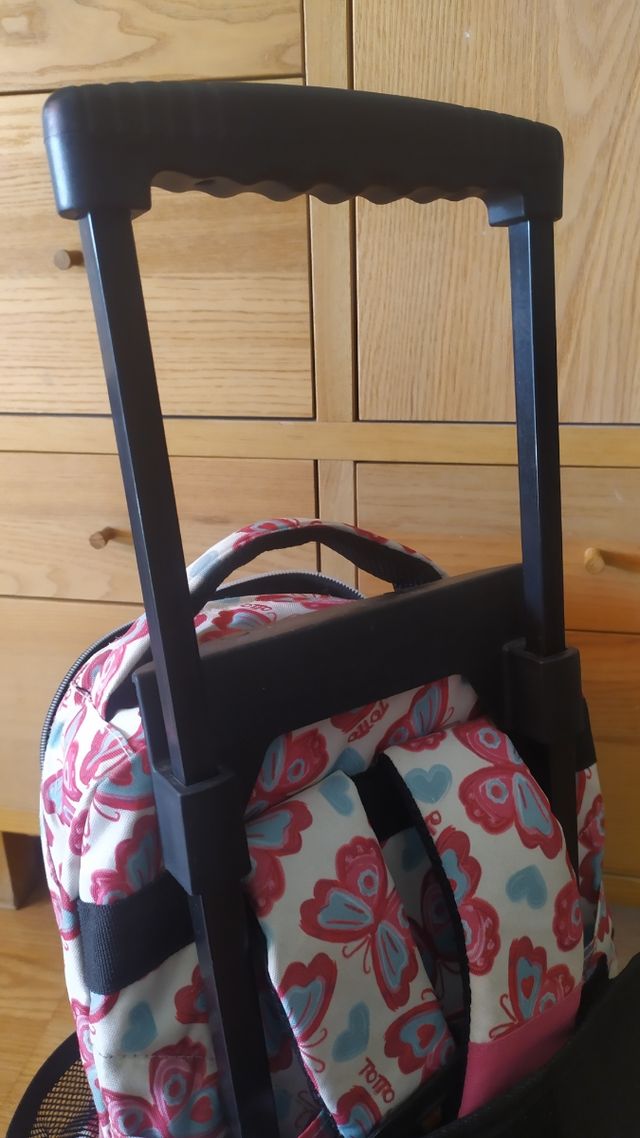 Mochila ruedas totto