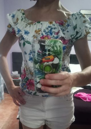 Camiseta flores talla XS