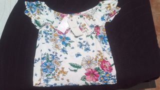 Camiseta flores talla XS