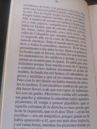 Libro Roger AX, divertida historia humanidad
