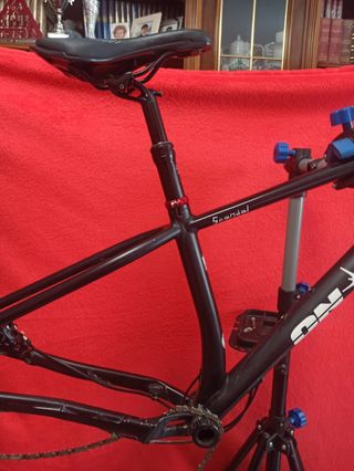 CUADRO SCANDAL ON ONE