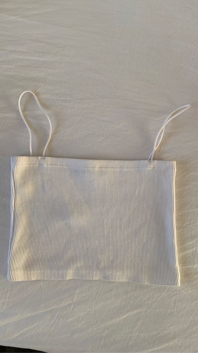 top blanco de tirantes