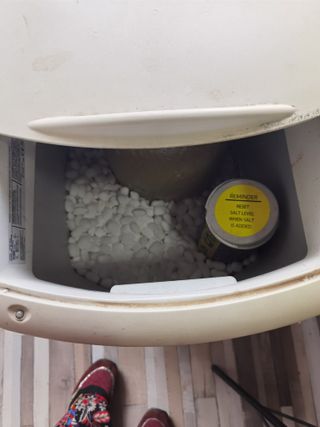 2 equipos osmosisj y descalcificadora de 18 l.