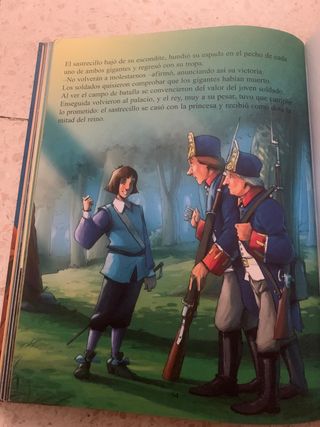 Libro de cuentos en perfecto estado