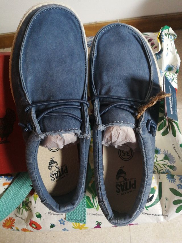Zapatillas Pitas 35. Nuevas