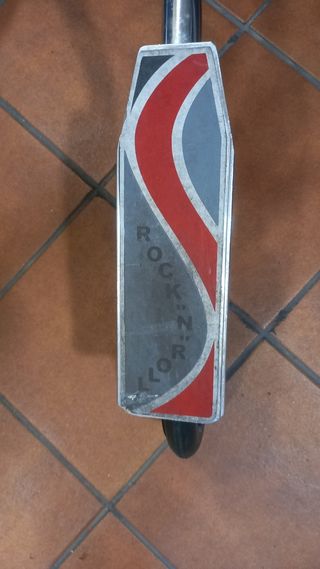 Patinete de tres ruedas para adulto
