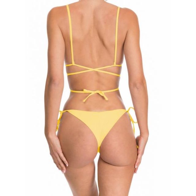 Tanga Brasileña de Bikini