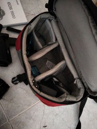 Camera Canon EOS 1100 D
