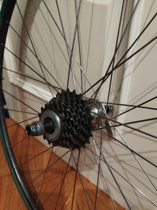 Rueda Mavic bici carretera