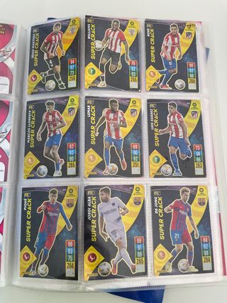 Álbum de cromos adrenalin 21-22 + gratis guía