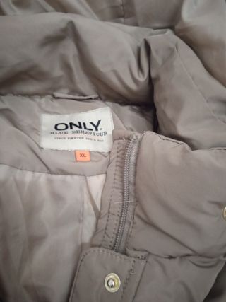 Cazadora mujer plumas