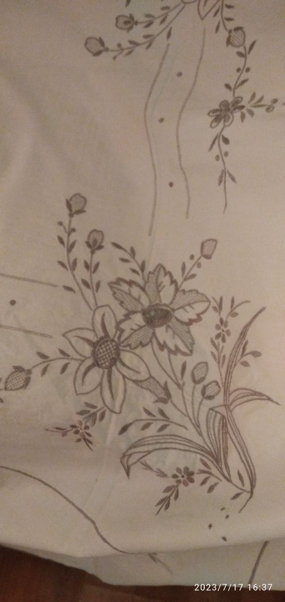 Toalha de mesa. Algodão