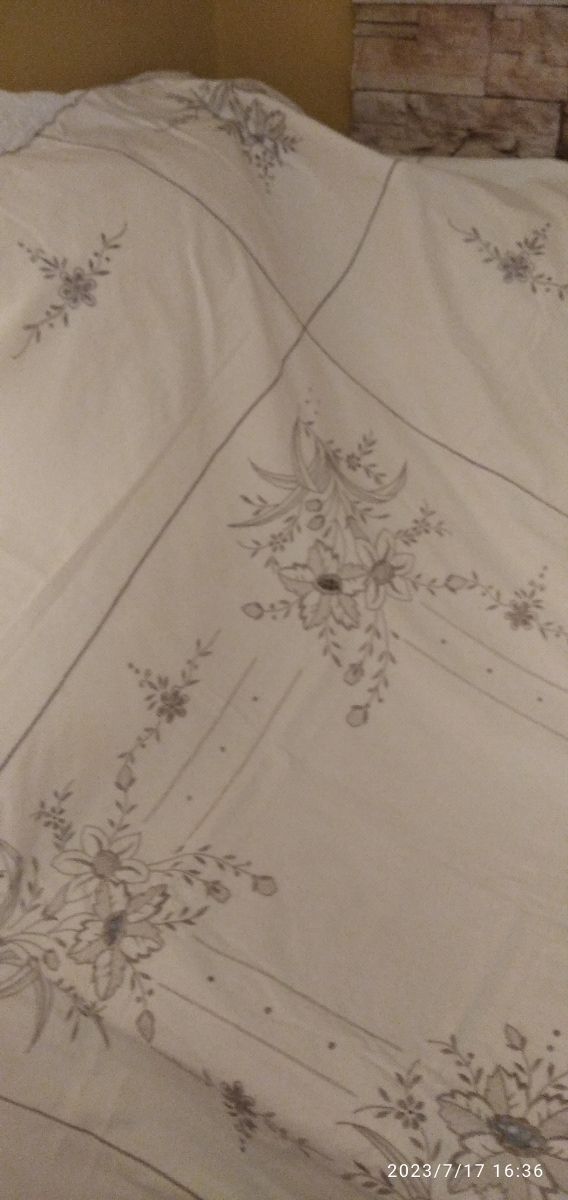 Toalha de mesa. Algodão