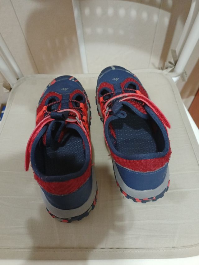 zapatillas sandalias quechua