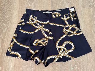 Pantalón corto