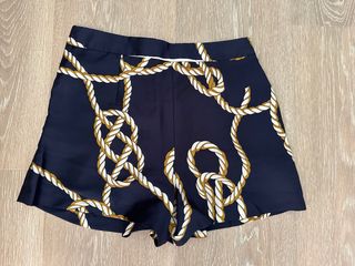 Pantalón corto