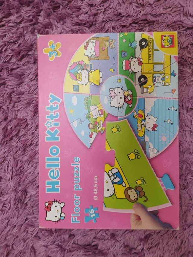 7 puzzles de temáticas distintas.