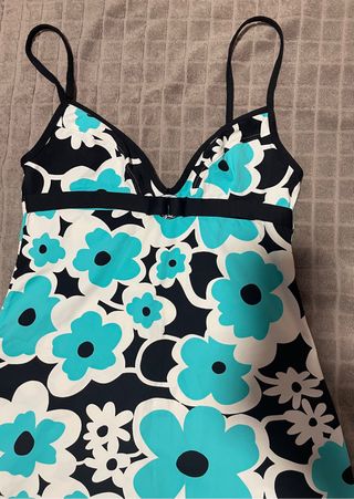 Vestido playero y bikini a juego Flores años 60