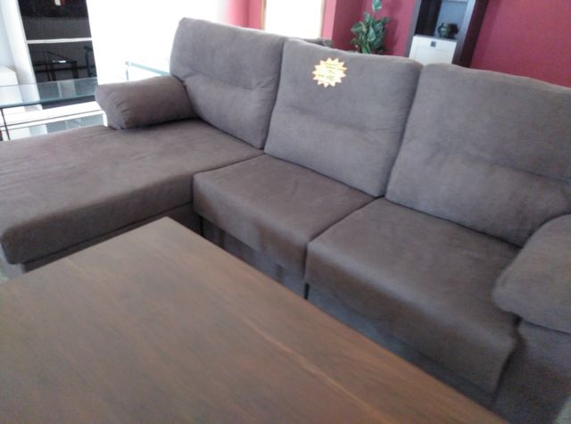 Sofá chaisselongue, TOTALMENTE NUEVO