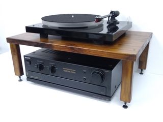 Mueble HiFi Rack en Nogal Macizo