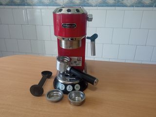 Cafetera De'Longhi Dedica.