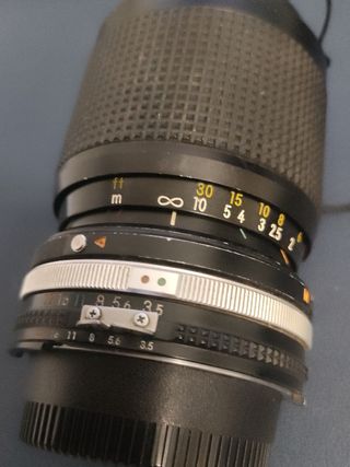 NIKON 35 -105mm  F/ 1:3.5~4.5 AIS 2021753