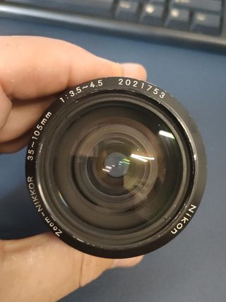 NIKON 35 -105mm  F/ 1:3.5~4.5 AIS 2021753