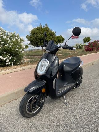 Moto Eléctrica SUNRA GRACE