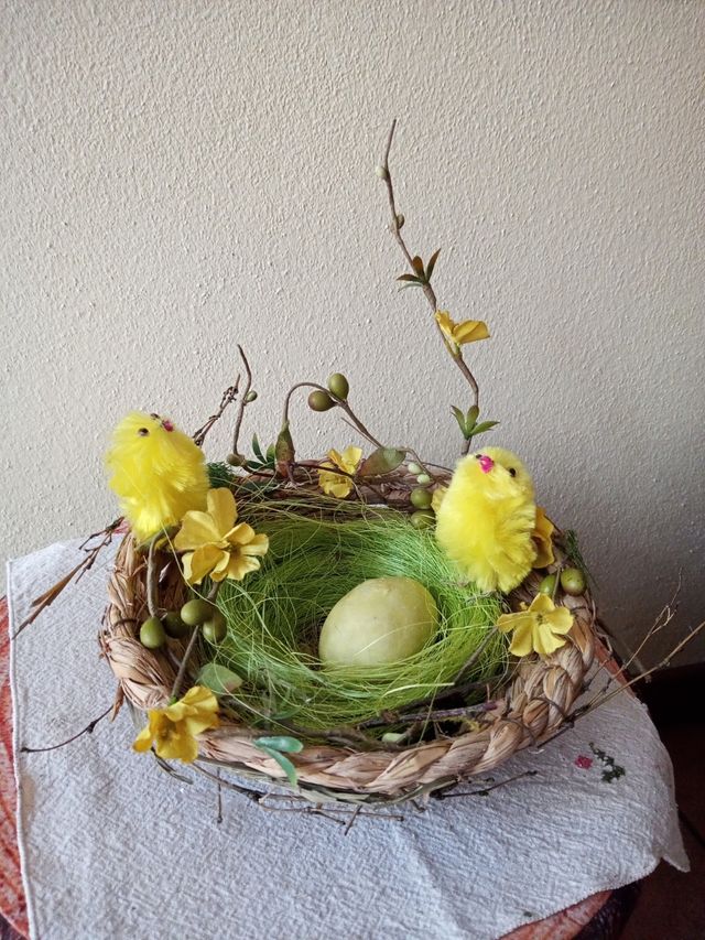 Cestino con pulcini